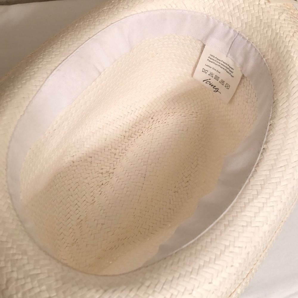 Icing Hat - Picture 5 of 6